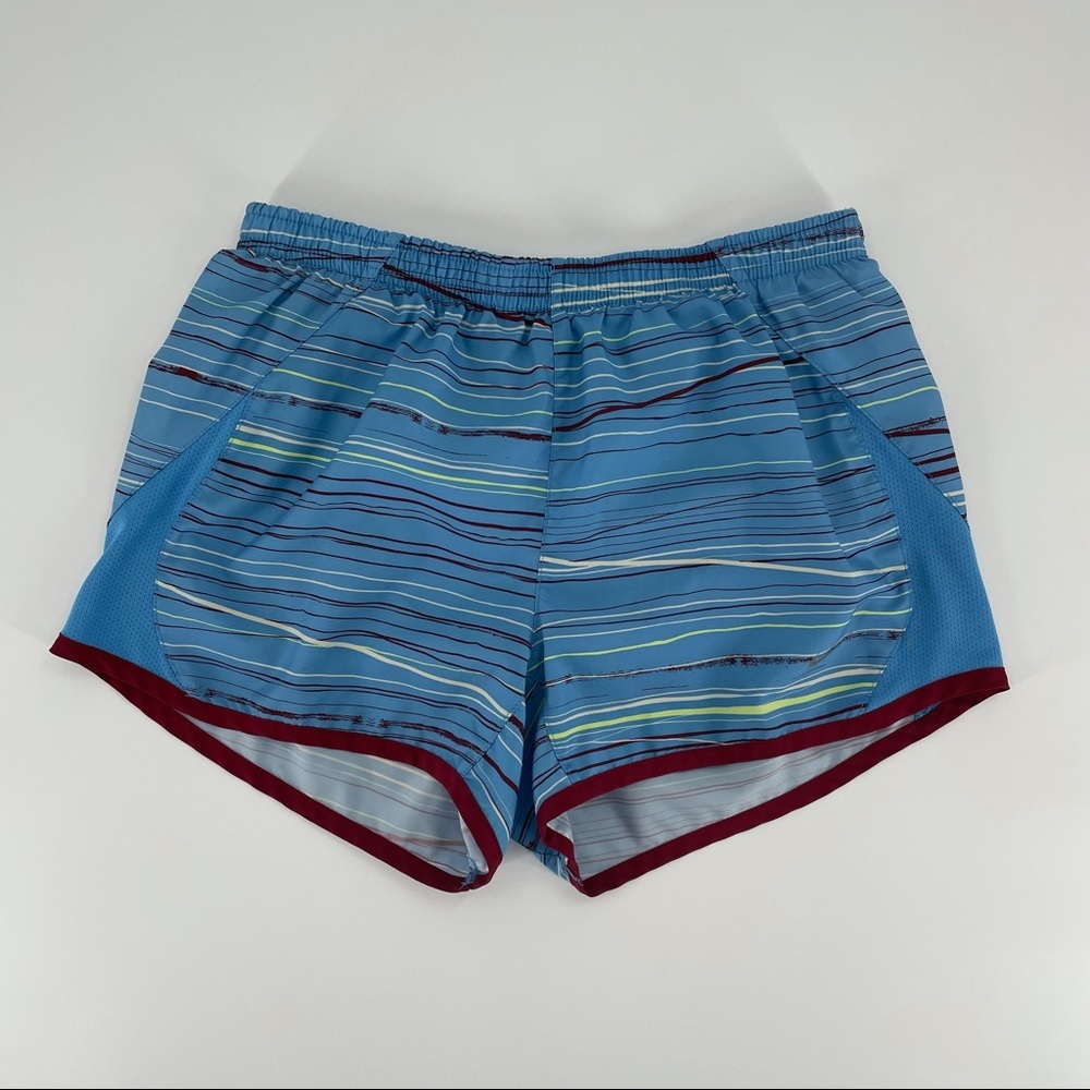 NIKE Active Short